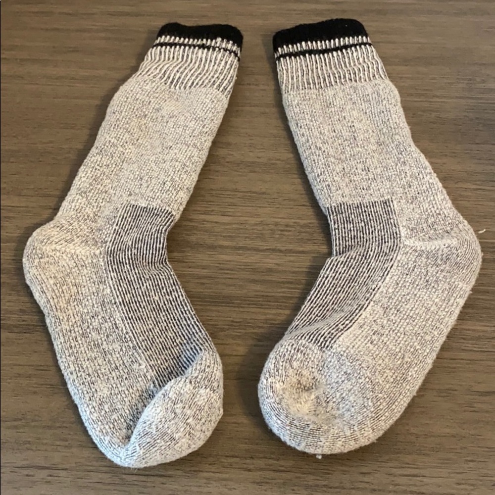No Tags - Small Snowboarding Long Socks